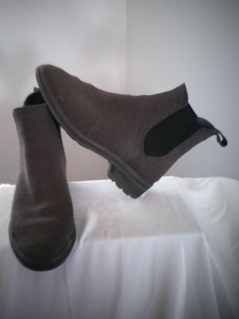 Rothy's Black Pull-On The Lug Merino Wool Ankle Boots Size 7.5